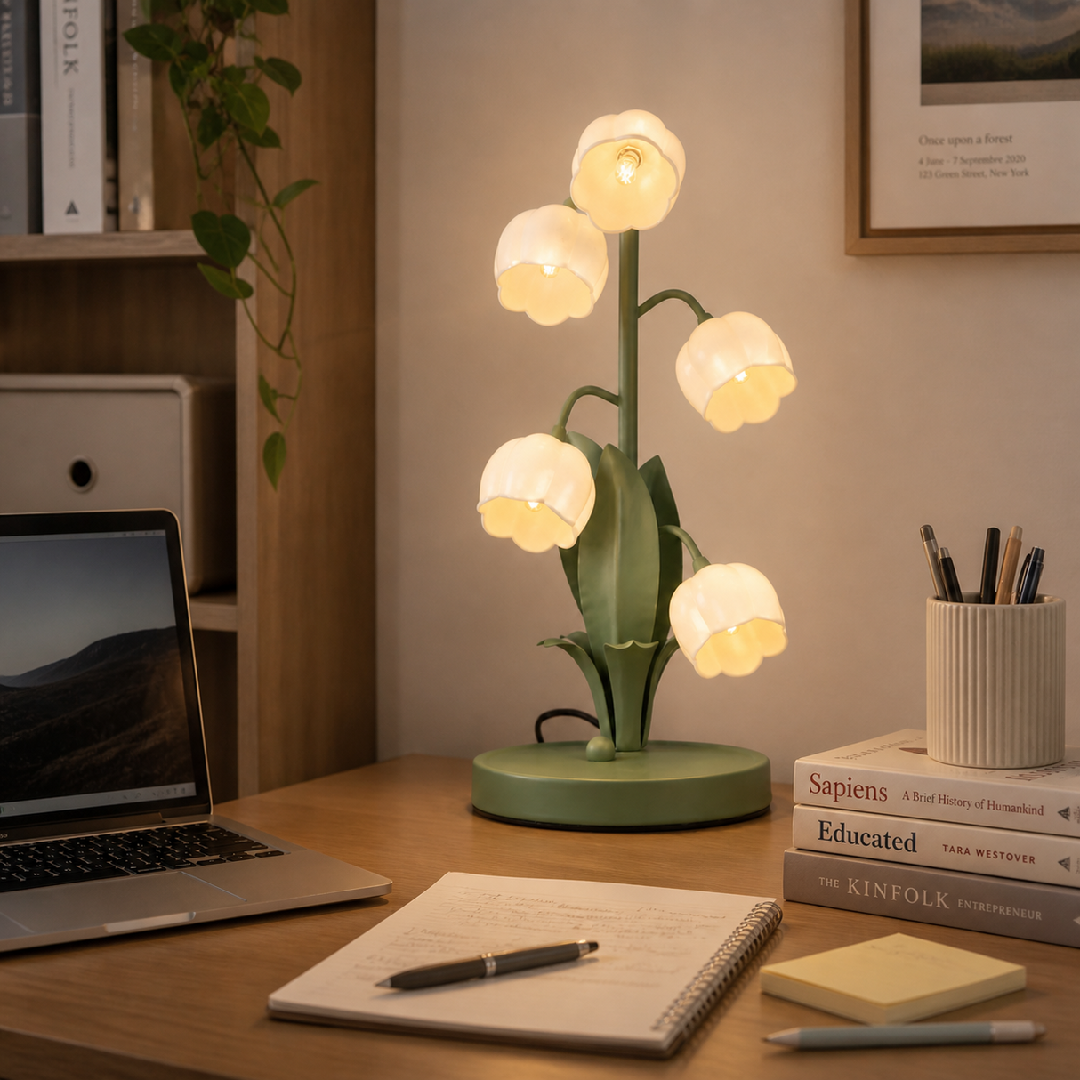 Amara Bloom Table Lamp